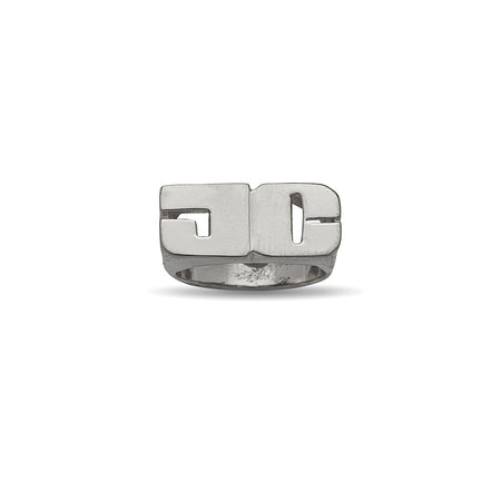 Initial. 925 Sterling Silver Ring for Junior. The approximate weight is 6gr.