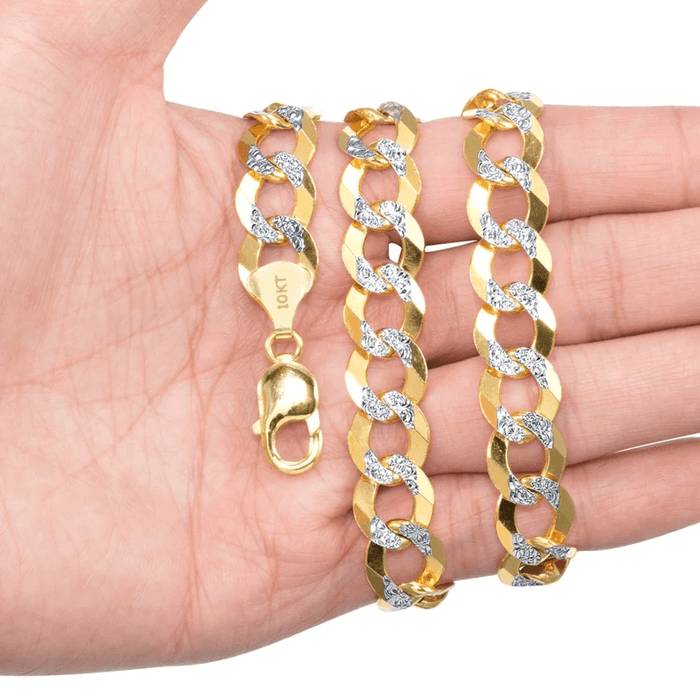10K Gold 6mm Diamond Jewelry Cut Cuban Link Chain. Kays jewelery, jewelery store, jewelery store near me, jewelery near me, jareds jewelery, jareds jewelery, jewelery sale, nameplate necklace, bar pendant with name, bar pendant with name, name necklace, gold chains for men, gold chains, mens necklaces, nameplate necklace, jewelery store in Brooklyn.